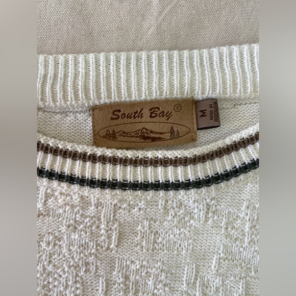 South Bay White Knit Tree Boarder Horse Graphic Embroidered Sweater Cotton Med - Picture 2 of 7